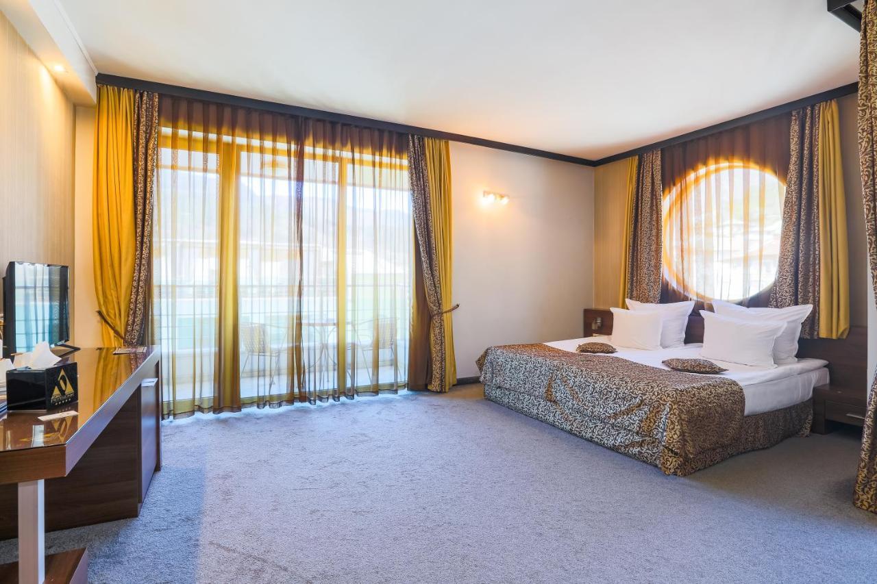Spa Hotel Persenk Devín Zewnętrze zdjęcie A room at the hotel