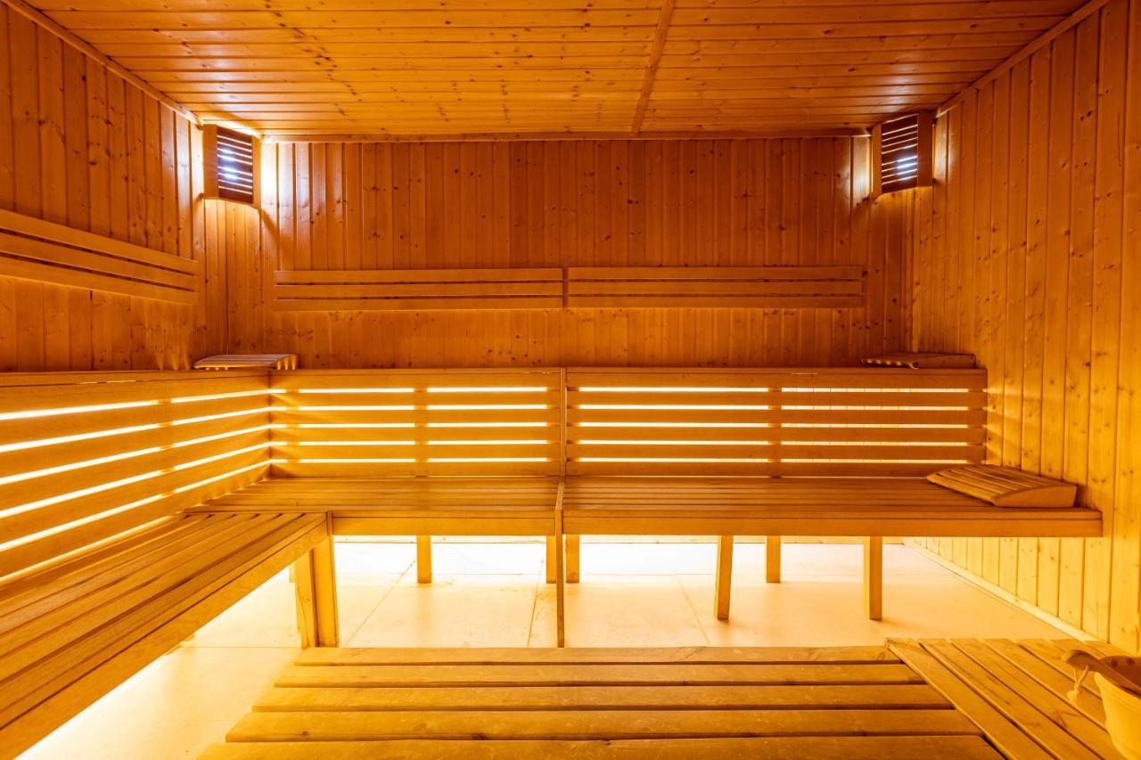 Spa Hotel Persenk Devín Zewnętrze zdjęcie A modern Finnish sauna