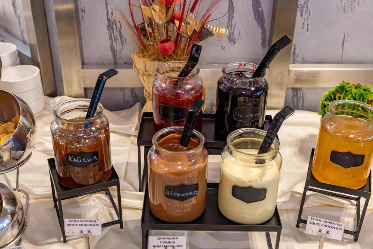 Spa Hotel Persenk Devín Zewnętrze zdjęcie Various jams