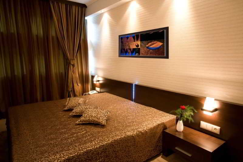 Spa Hotel Persenk Devín Zewnętrze zdjęcie A bedroom